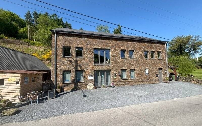 Maison à vendre à Vresse-sur-Semois 5550 750000.00€ 7 chambres 570.00m² - annonce 520327