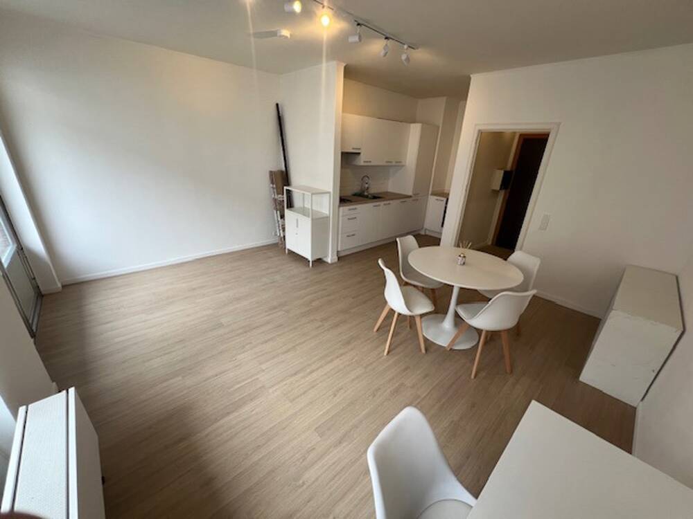 Studio à louer à Namur 5000 600.00€ chambres 35.00m² - annonce 521136
