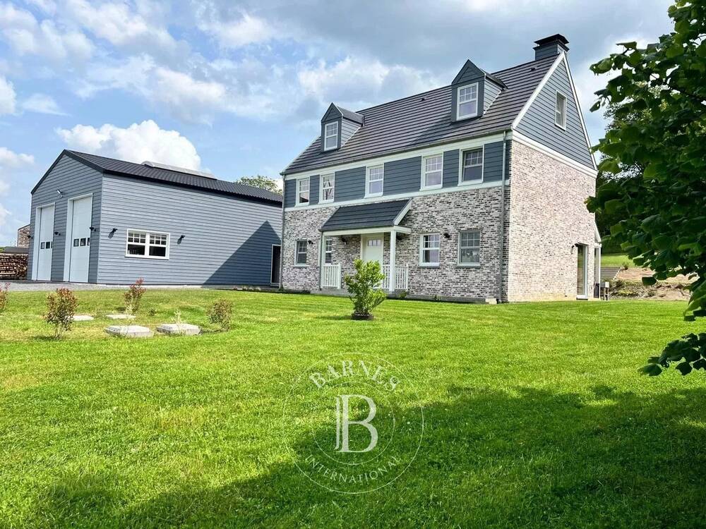 Maison à vendre à Doische 5680 1095000.00€ 3 chambres 220.00m² - annonce 521783