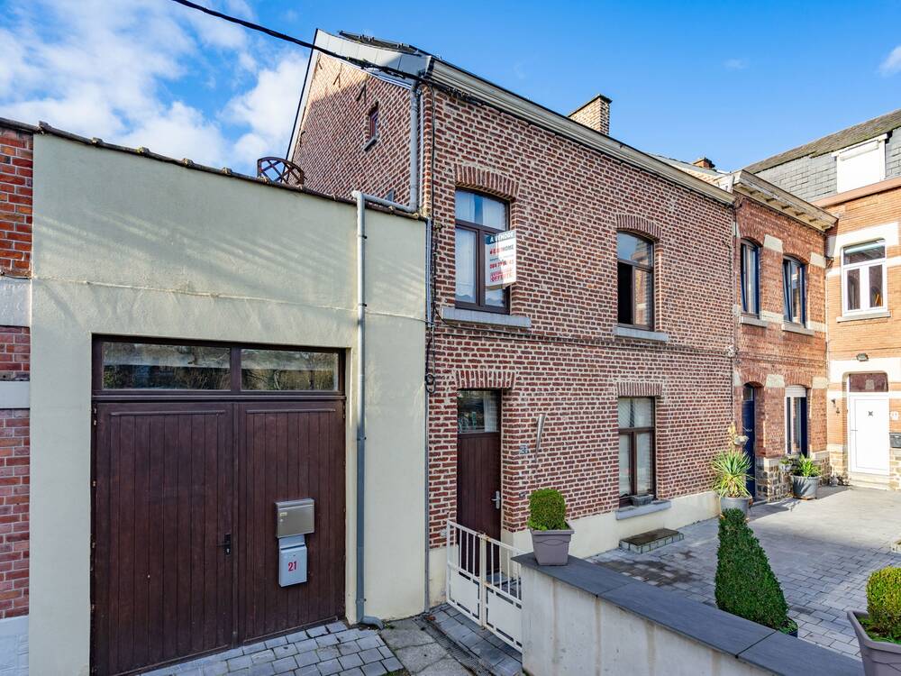 Maison à vendre à Saint-Servais 5002 279000.00€ 4 chambres 170.00m² - annonce 521785