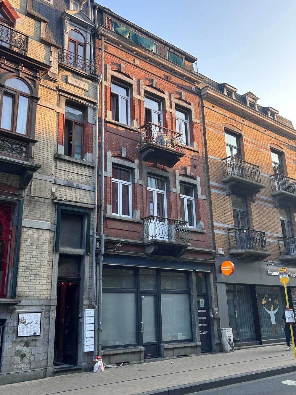 Immeuble de rapport - Immeuble à appartement à vendre à Namur 5000 870000.00€ 9 chambres 240.00m² - annonce 522706