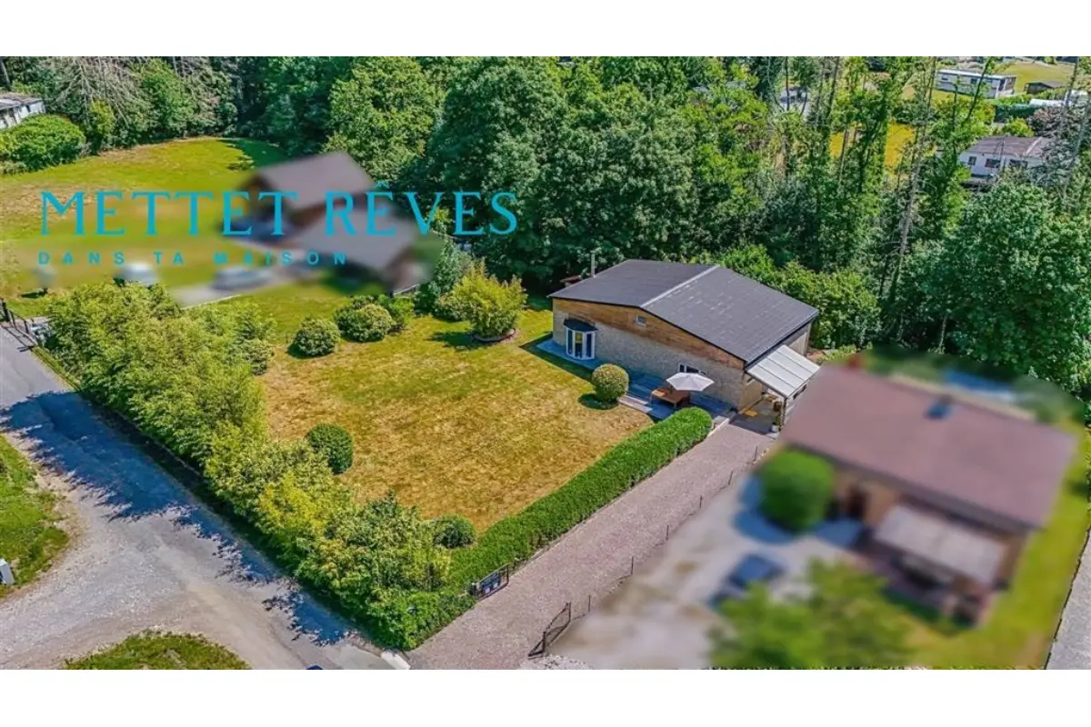 Maison à vendre à Neuville 5600 289000.00€ 3 chambres 247.00m² - annonce 626755