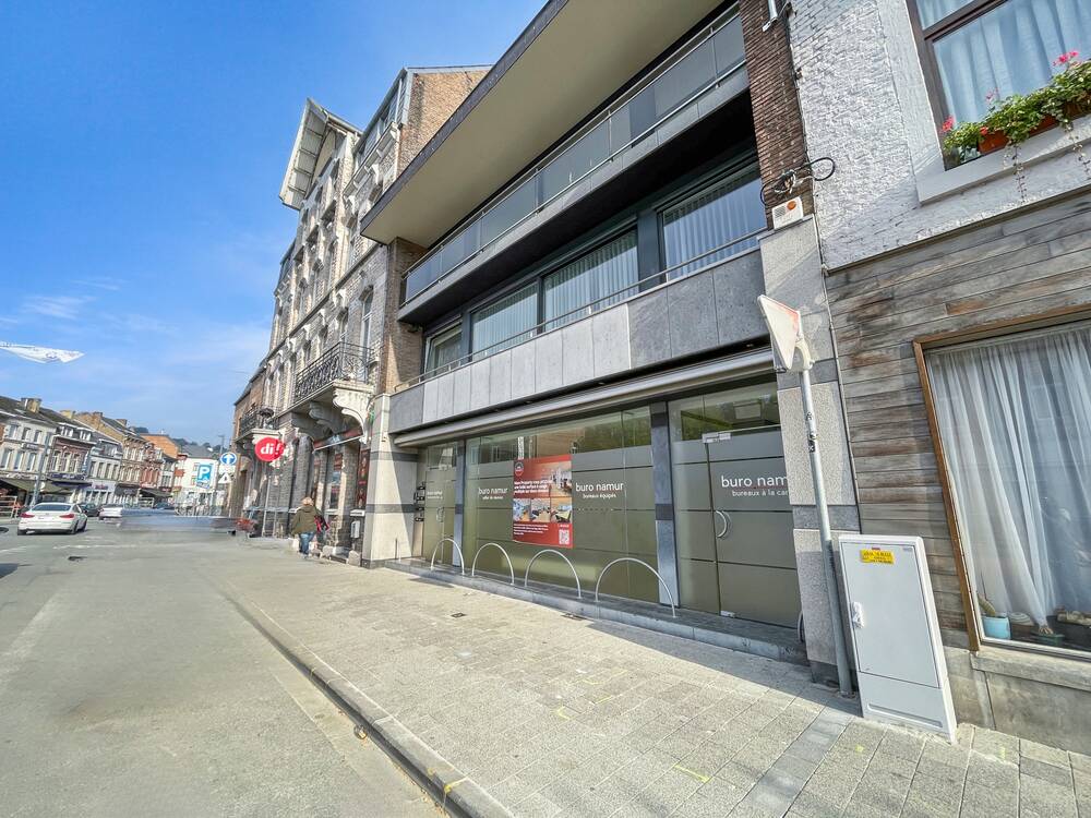 Commerce à louer à Jambes 5100 6500.00€ chambres 953.00m² - annonce 525341
