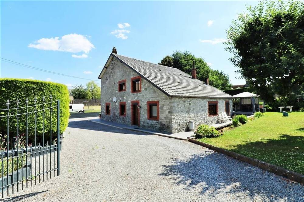 Maison à vendre à Graux 5640 275000.00€ 4 chambres 310.00m² - annonce 528199