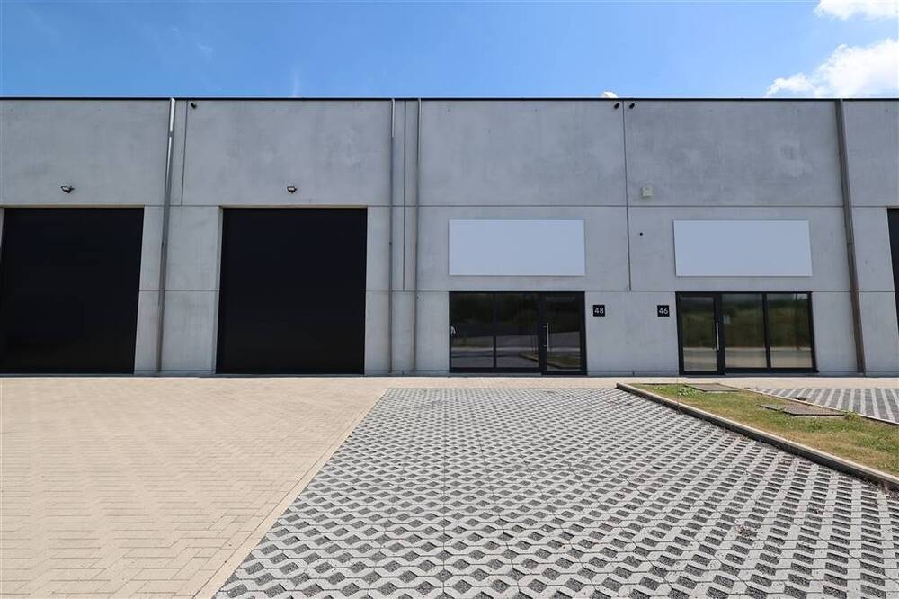 Commerce à louer à Gembloux 5030 1650.00€ chambres 264.00m² - annonce 527622