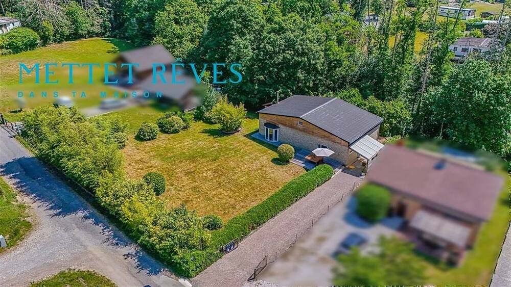 Villa à vendre à Neuville 5600 299000.00€ 3 chambres 247.00m² - annonce 526111