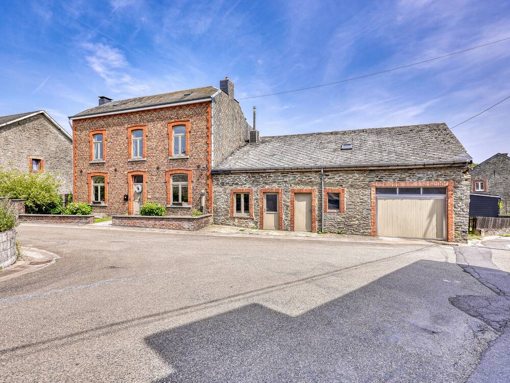 Maison à vendre à Bièvre 5555 330000.00€ 3 chambres 144.00m² - annonce 530343