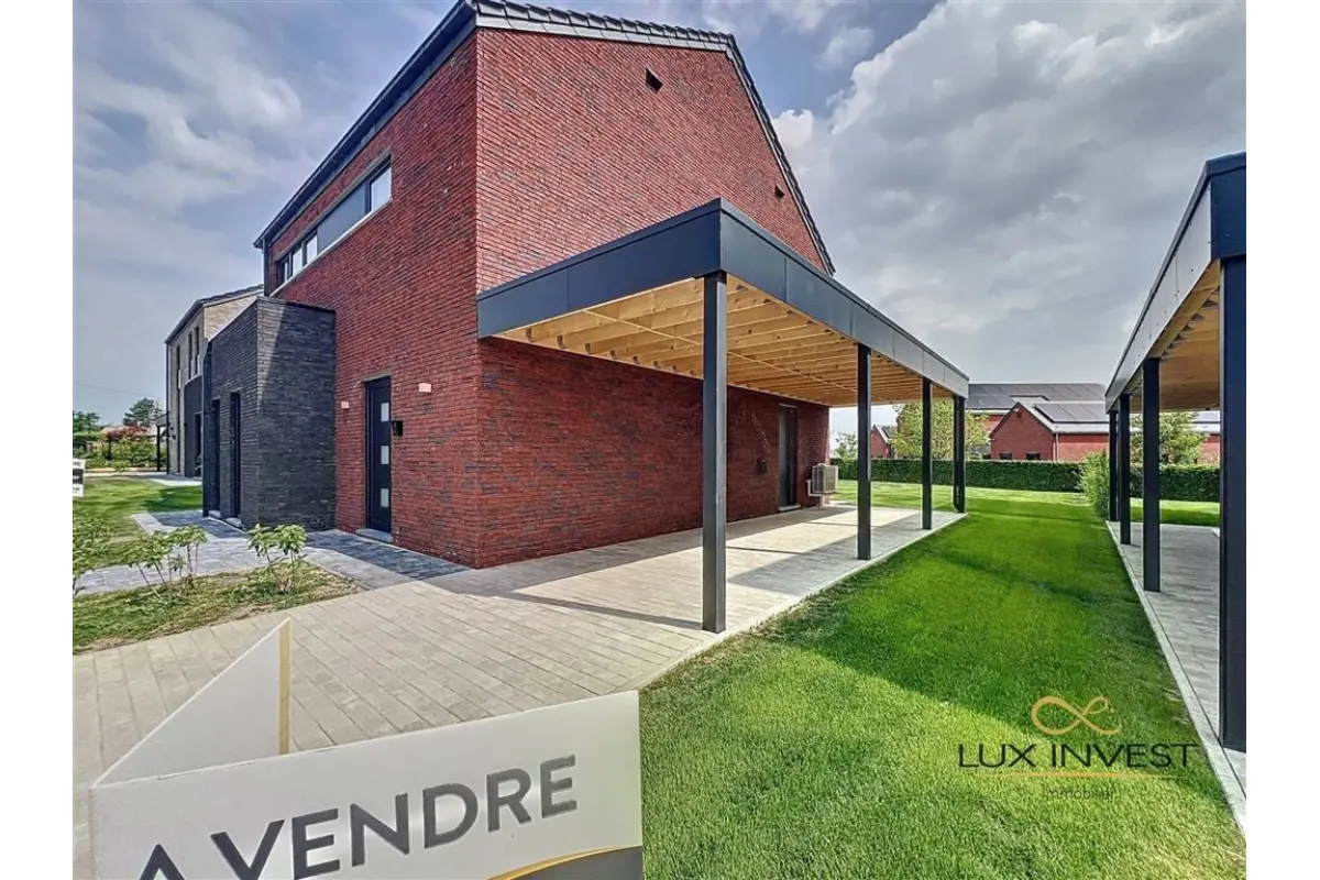 Maison à vendre à Somme-Leuze 5377 418000.00€ 3 chambres 155.00m² - annonce 530570