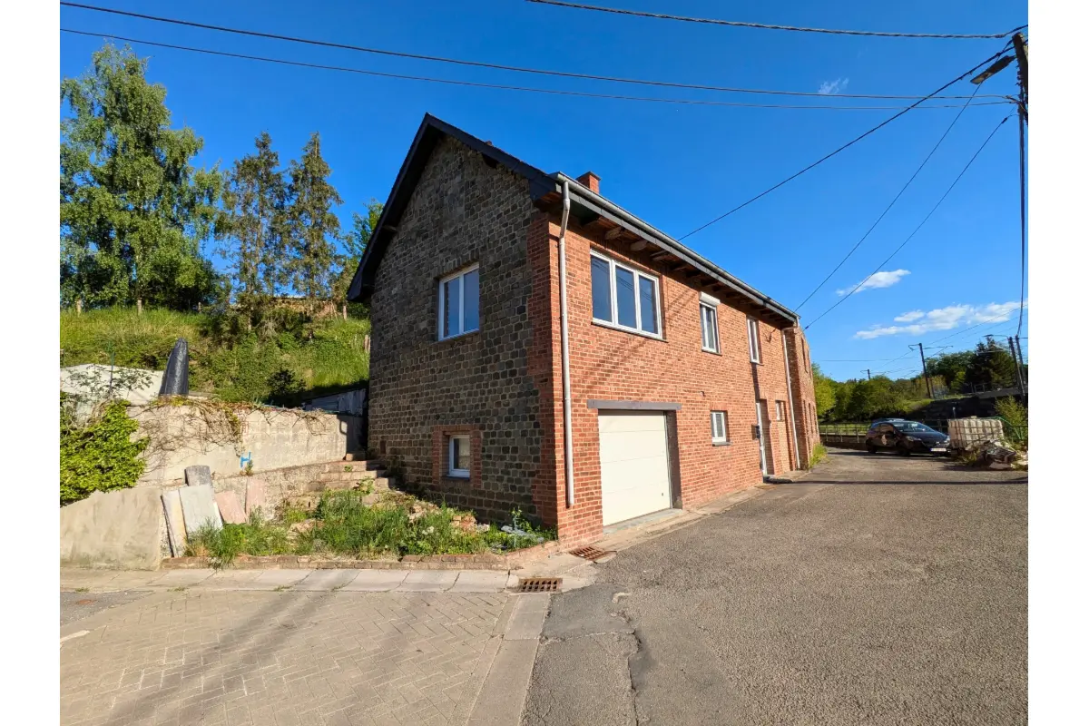 Maison à vendre à Houyet 5560 125000.00€ 3 chambres 207.00m² - annonce 530710