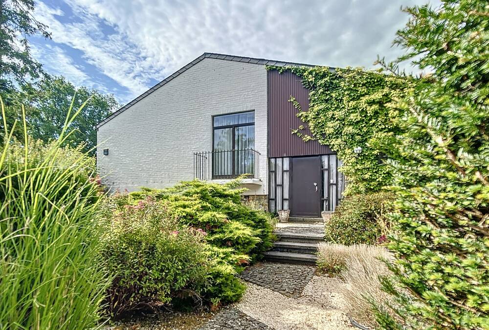 Maison à à Beauraing 5570 350000.00€ 4 chambres 273.00m² - annonce 534163