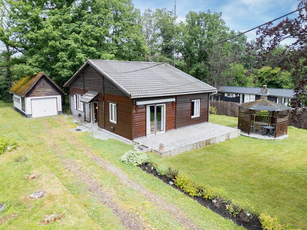 Maison à vendre à Hogne 5377 0.00€ 1 chambres 84.00m² - annonce 582886