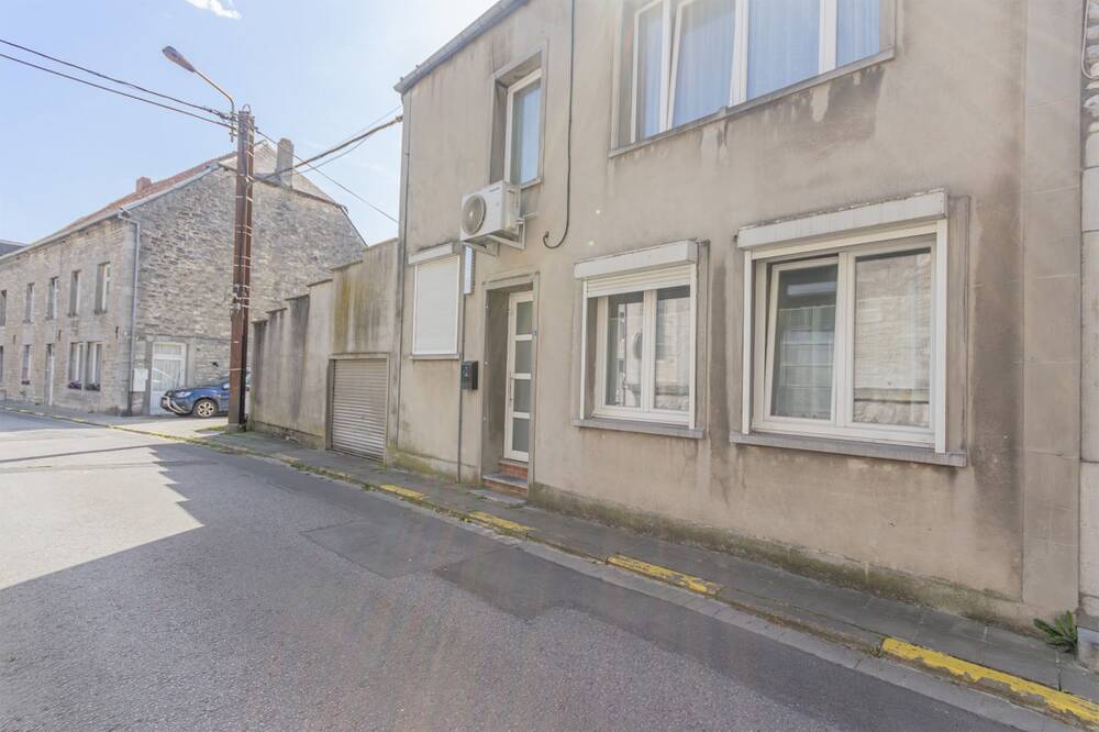 Immeuble de rapport - Immeuble à appartement à vendre à Mariembourg 5660 108000.00€ 2 chambres 82.00m² - annonce 536798
