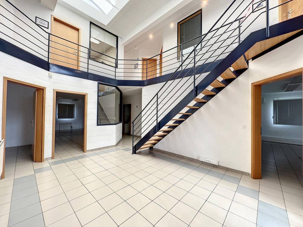 Commerce à louer à Walcourt 5650 170.00€ chambres 10.00m² - annonce 537604
