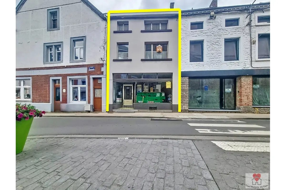 Immeuble mixte à vendre à Florennes 5620 120000.00€ 2 chambres 161.00m² - annonce 795960