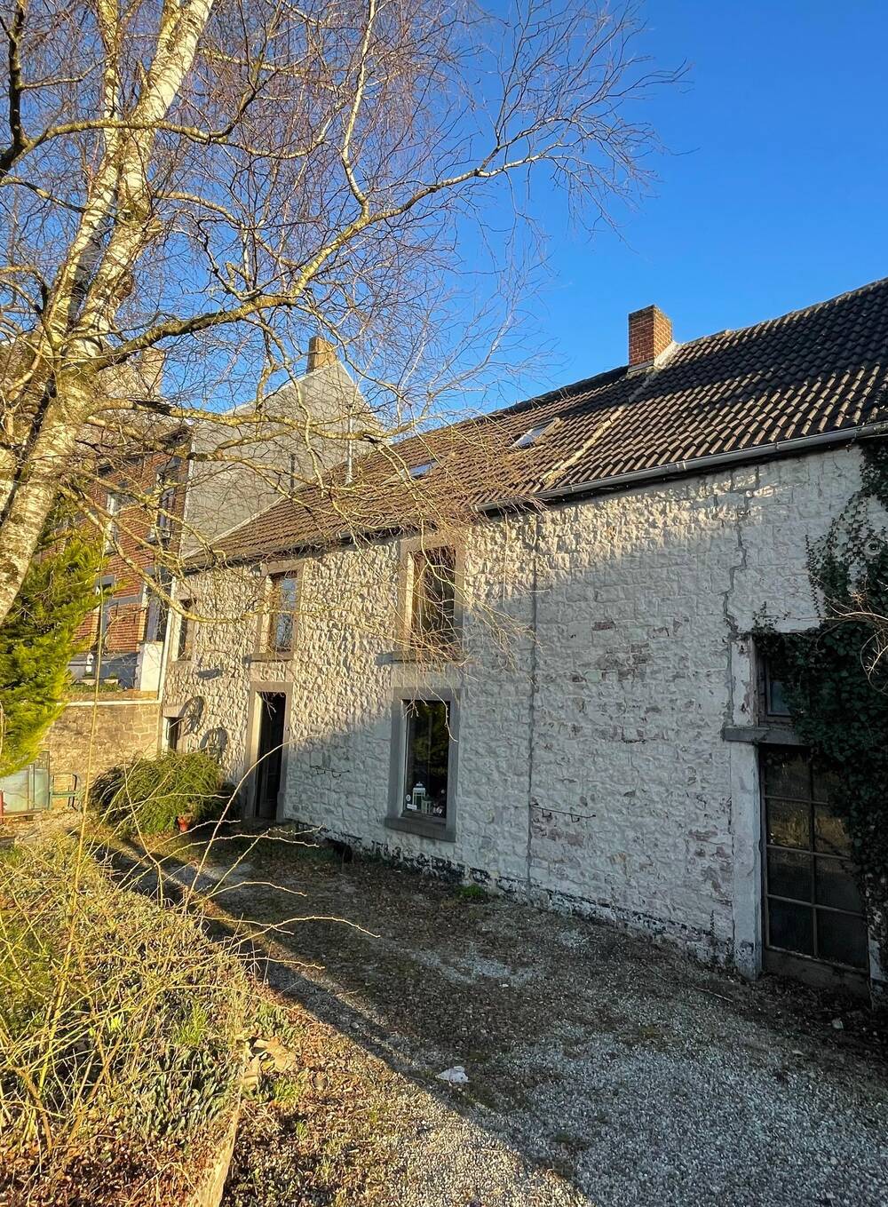 Maison à vendre à Merlemont 5600 110000.00€ 4 chambres m² - annonce 541588