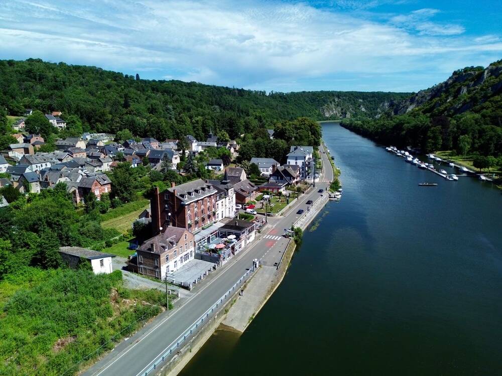 Commerce à vendre à Hastière 5540 189000.00€  chambres m² - annonce 543396