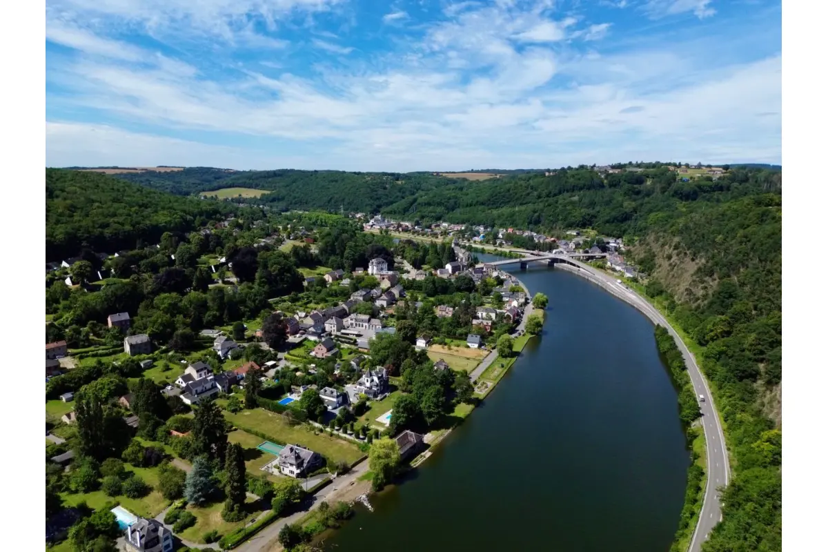 Maison à vendre à Hastière 5540 124000.00€ 2 chambres 55.00m² - annonce 543407