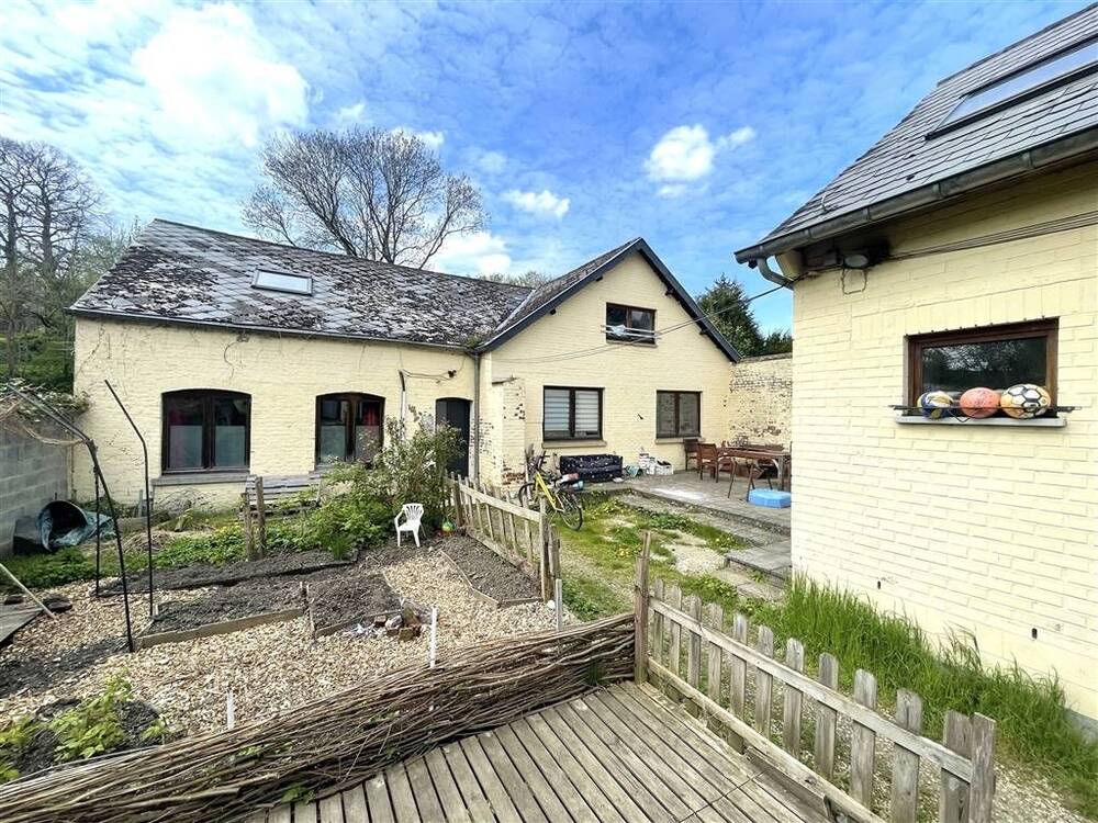 Studio à  à Gembloux 5030 205.00€ 5 chambres 15.00m² - annonce 543168