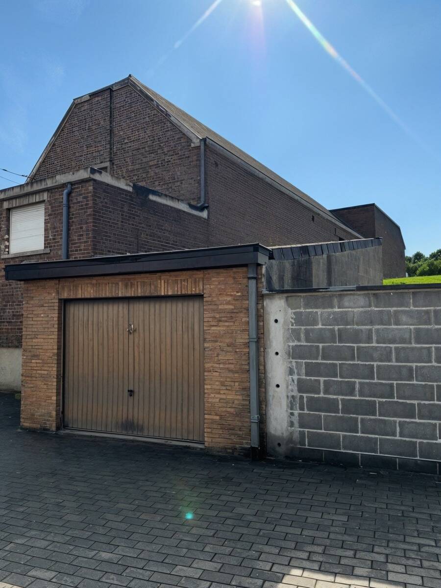 Box à à Jemeppe-sur-Sambre 5190 24000.00€ chambres m² - annonce 544721