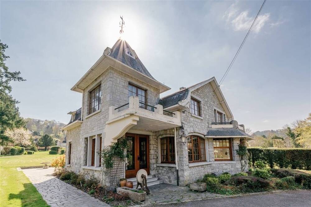Maison à vendre à Hastière-par-Delà 5541 550000.00€ 4 chambres 317.00m² - annonce 547834