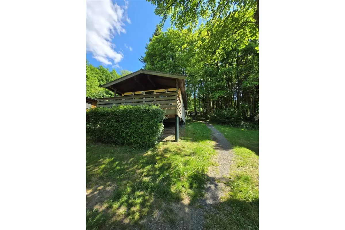 Bungalow à vendre à Hastière-Lavaux 5540 62000.00€ 2 chambres 42.00m² - annonce 548219