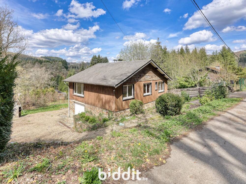 Bungalow à vendre à Mouzaive 5550 90000.00€ 3 chambres m² - annonce 549274