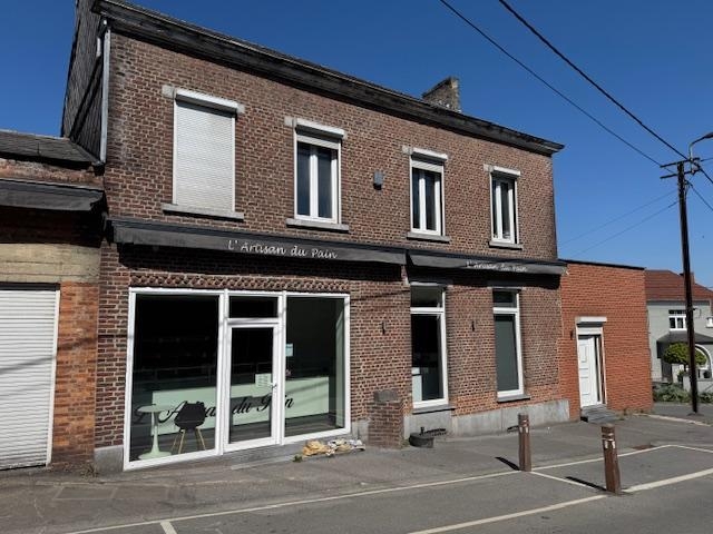 Immeuble mixte à vendre à Arsimont 5060 250000.00€ chambres m² - annonce 550972