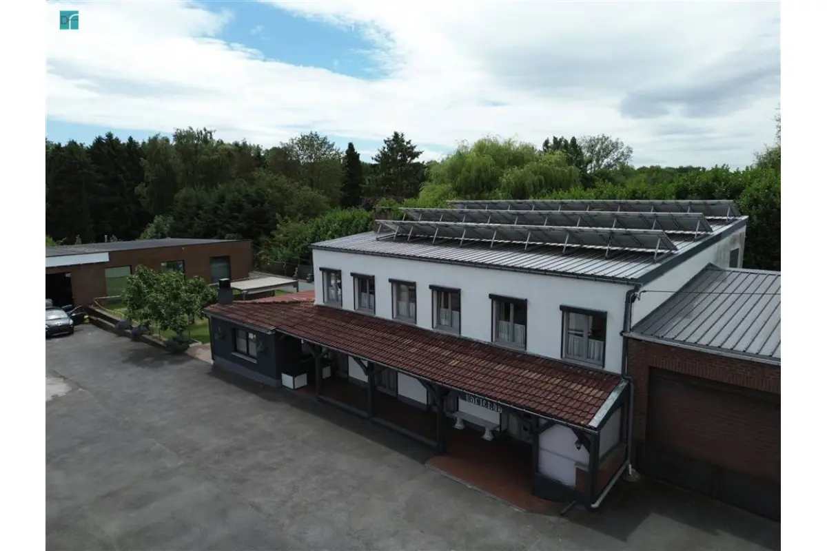 Maison à vendre à Keumiée 5060 350000.00€ 5 chambres 389.00m² - annonce 551113