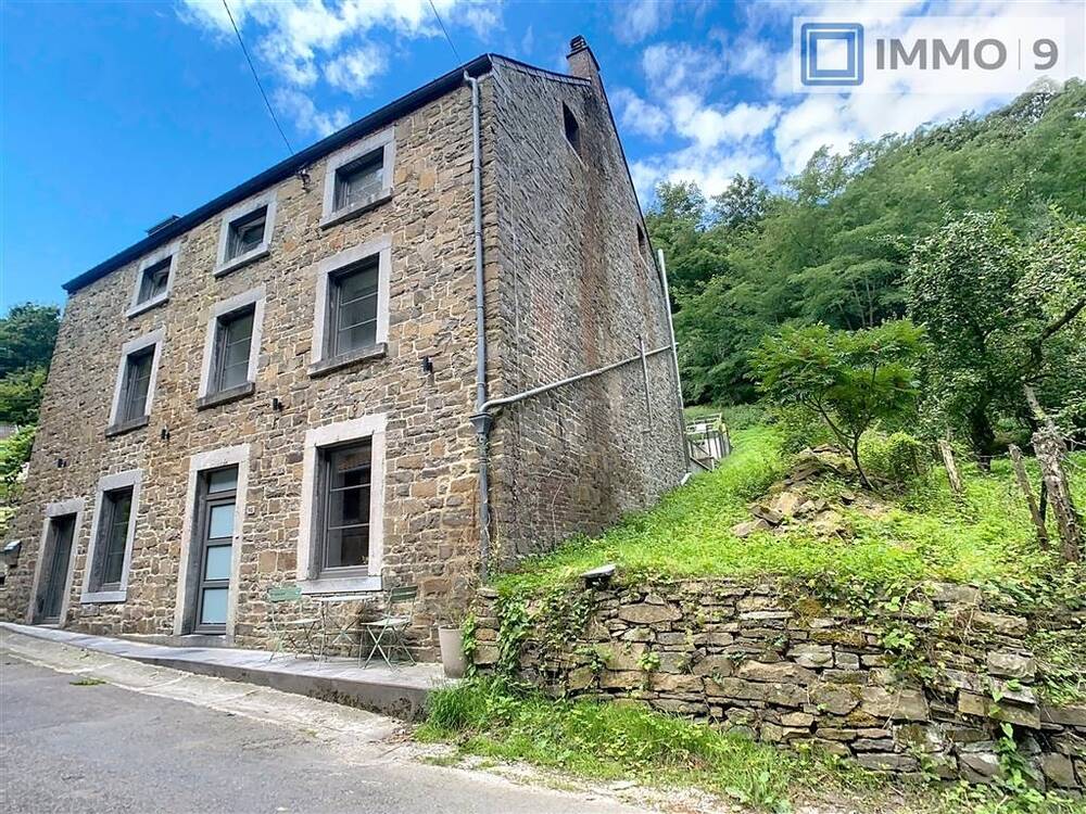 Maison à vendre à Annevoie-Rouillon 5537 295000.00€ 3 chambres 192.00m² - annonce 551153