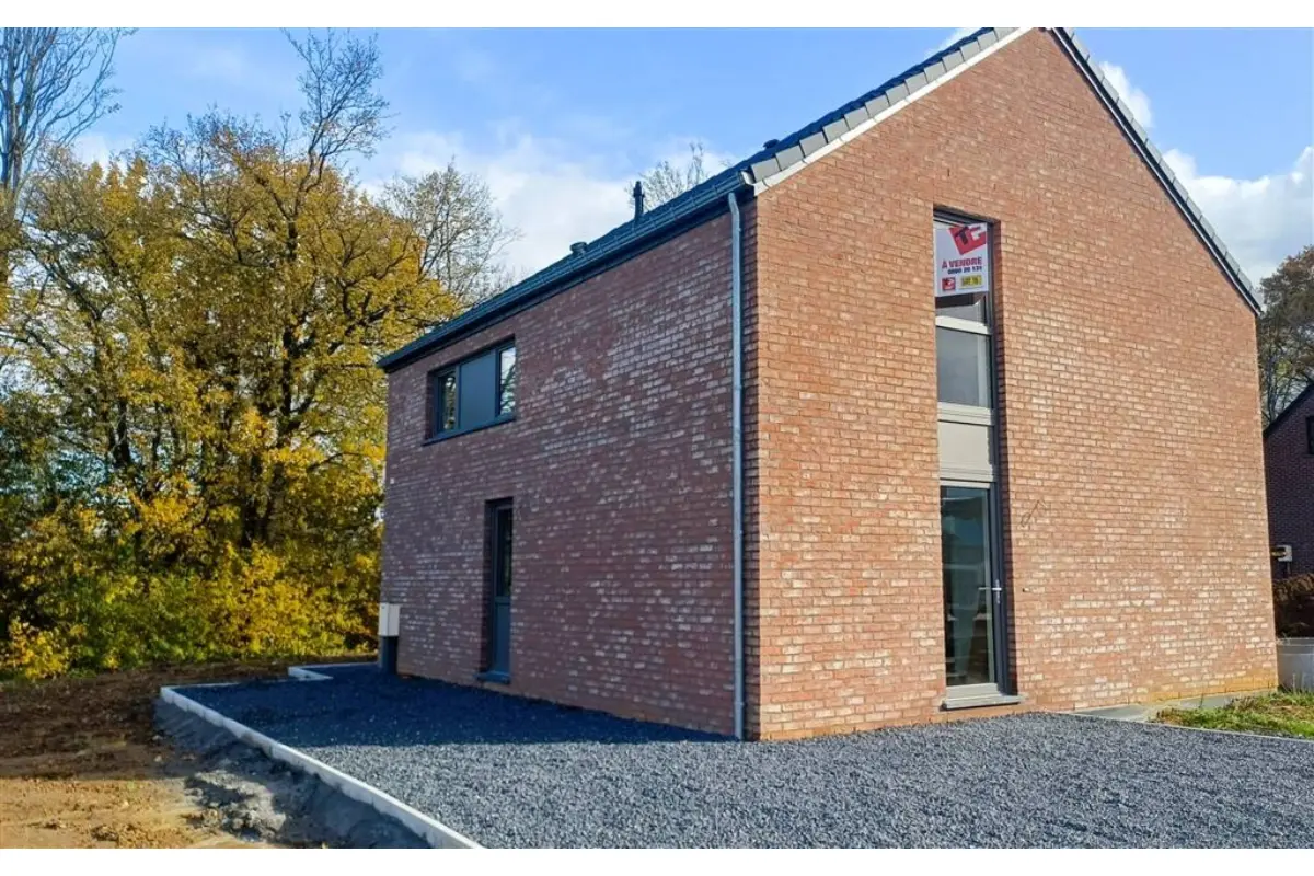 Maison à vendre à Anseremme 5500 365000.00€ 3 chambres 127.00m² - annonce 550793