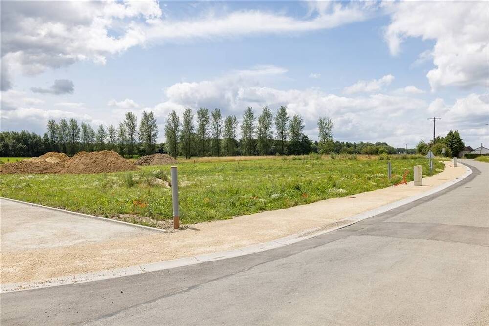 Terrain à bâtir à vendre à Evelette 5350 89000.00€  chambres m² - annonce 552386