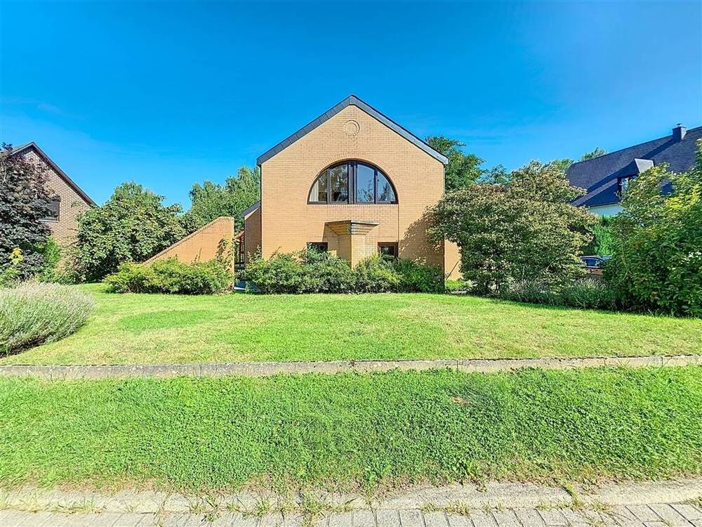 Maison à vendre à Jambes 5100 515000.00€ 4 chambres 208.00m² - annonce 554002
