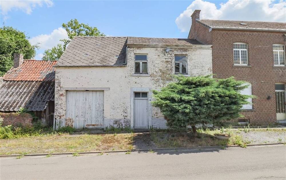 Maison à vendre à Bovesse 5081 85000.00€ 1 chambres 68.00m² - annonce 556027