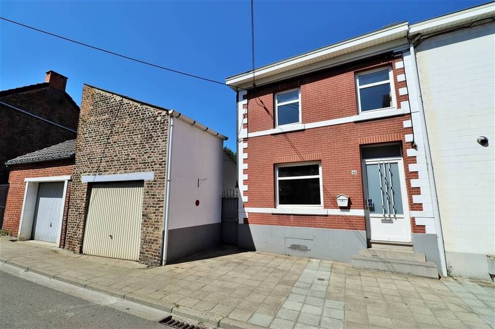 Maison à vendre à Tamines 5060 99000.00€ 3 chambres 99.00m² - annonce 557395
