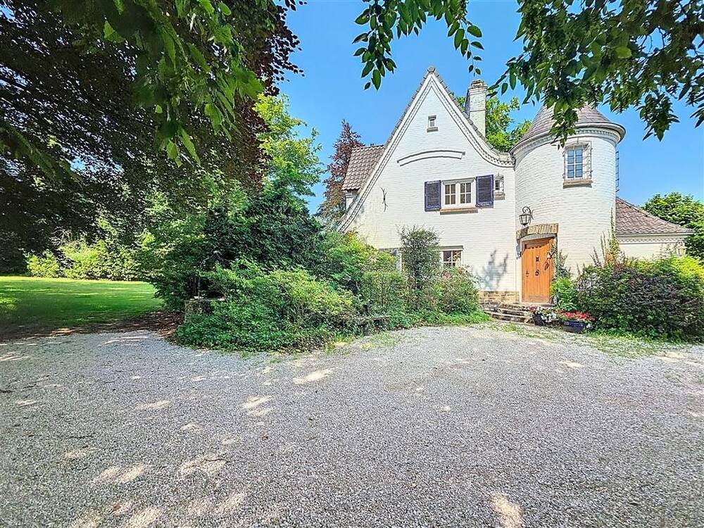 Maison à à Chaumont-Gistoux 1325 695000.00€ 3 chambres 250.00m² - annonce 557695