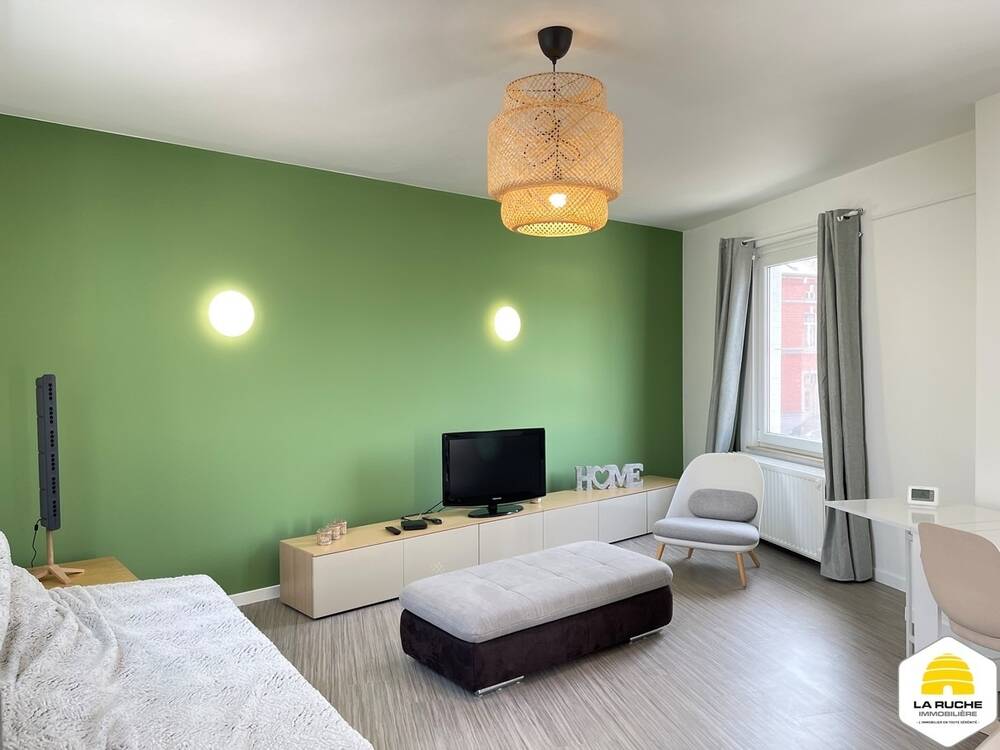 Appartement à louer à Walcourt 5650 850.00€ 2 chambres 106.00m² - annonce 558462