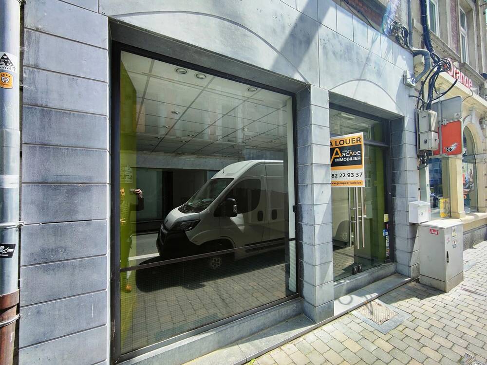 Commerce à vendre à Dinant 5500 150000.00€  chambres 98.00m² - annonce 559474