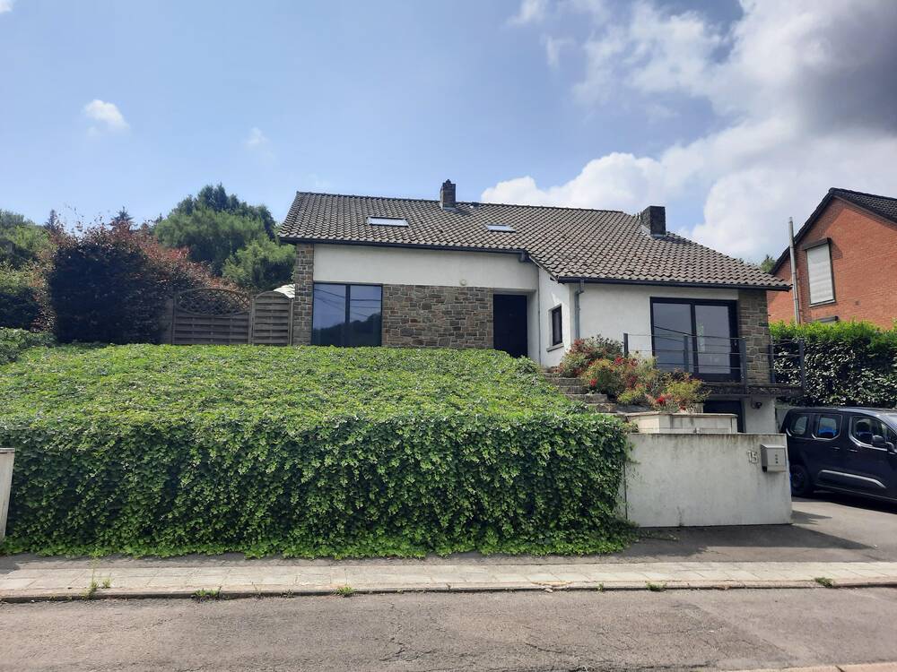 Maison à vendre à Yvoir 5530 320000.00€ 5 chambres m² - annonce 559498