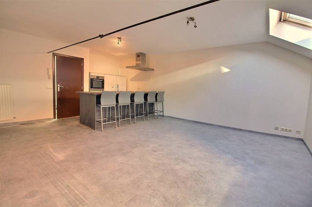 Appartement à louer à Ciney 5590 750.00€ 2 chambres 76.00m² - annonce 559539