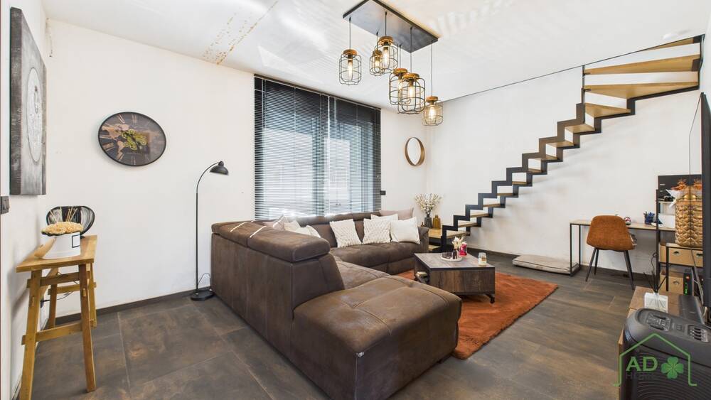 Maison à vendre à Auvelais 5060 389000.00€ 4 chambres 160.00m² - annonce 560272
