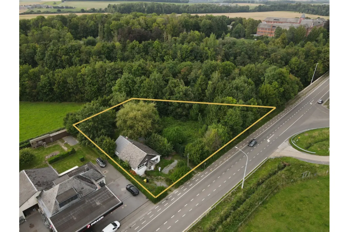 Maison à vendre à Ciney 5590 349000.00€ 3 chambres 181.00m² - annonce 563525