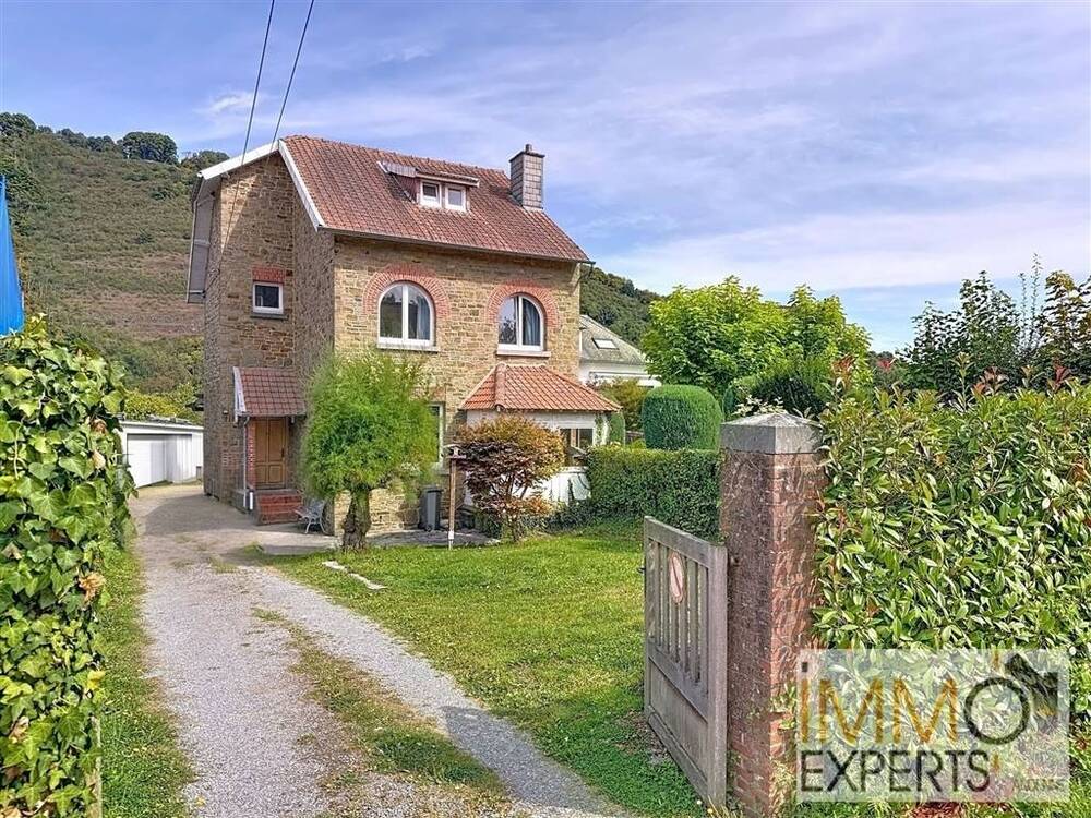 Villa à vendre à Godinne 5530 310000.00€ 4 chambres 156.00m² - annonce 566634