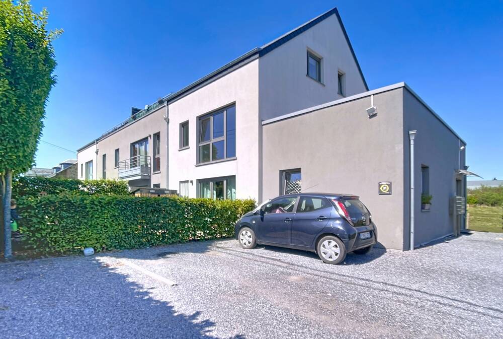Appartement à  à Halma 6922 250000.00€ 2 chambres 82.00m² - annonce 567578