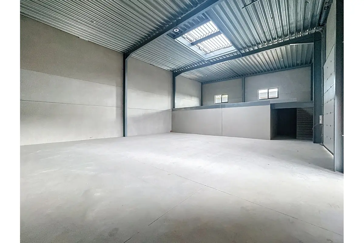 Commerce à louer à Ciney 5590 1350.00€  chambres 225.00m² - annonce 570967