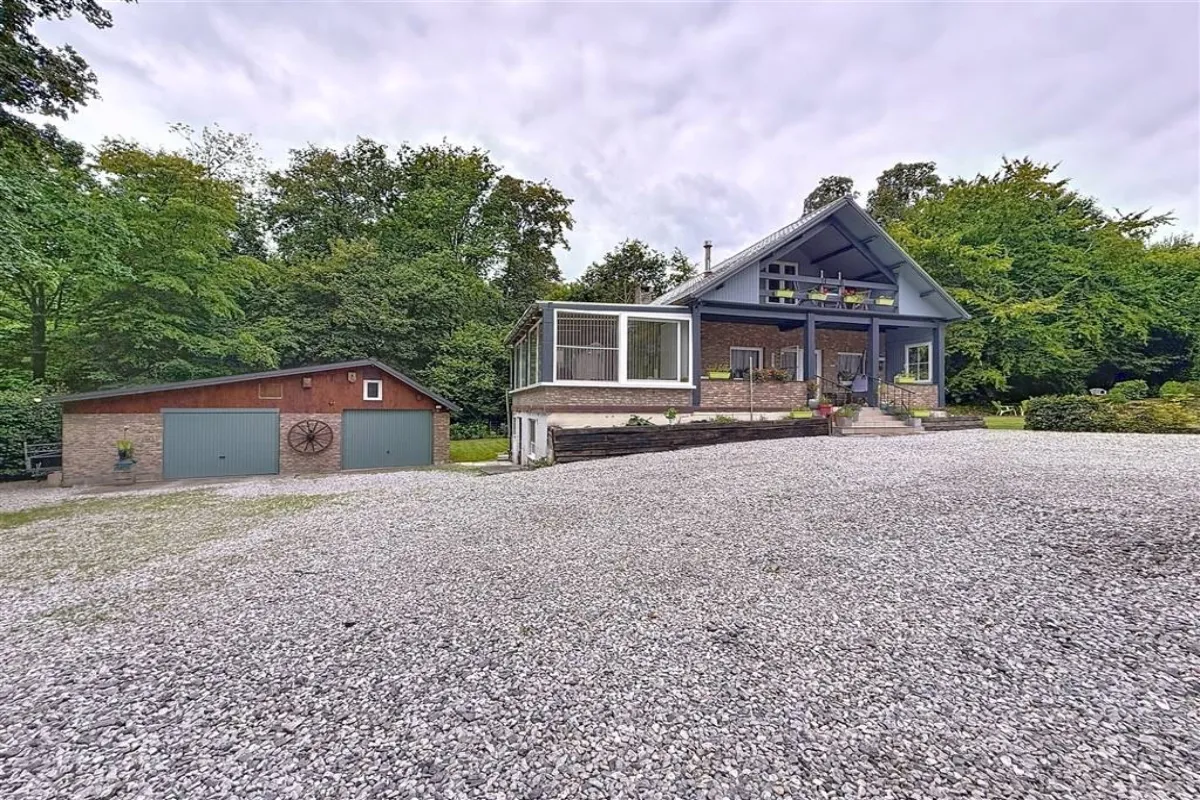 Villa à vendre à Morville 5620 250000.00€ 2 chambres 220.00m² - annonce 634886