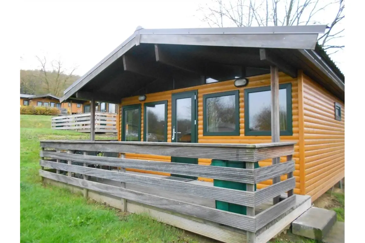 Bungalow à vendre à Blaimont 5542 55000.00€ 2 chambres 50.00m² - annonce 570836