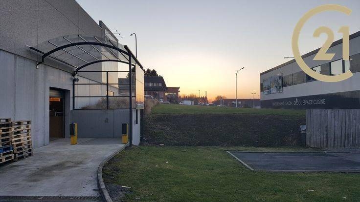 Commerce à louer à Naninne 5100 1250.00€  chambres m² - annonce 570771