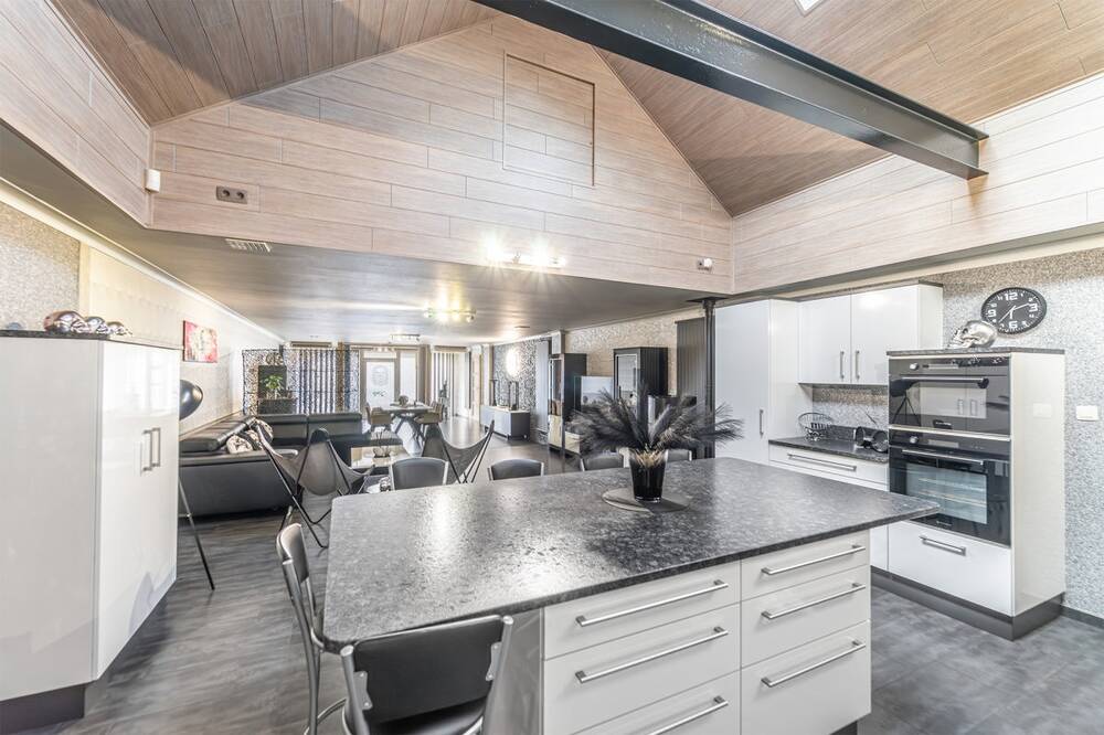 Maison à vendre à Florennes 5620 198000.00€ 1 chambres 148.00m² - annonce 572830