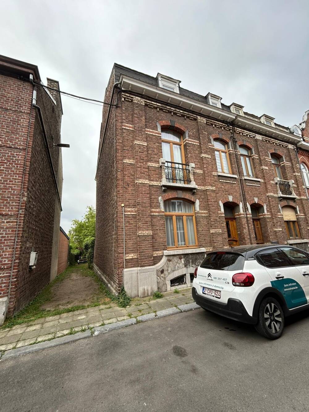Maison à vendre à Saint-Servais 5002 330000.00€ 2 chambres m² - annonce 574246