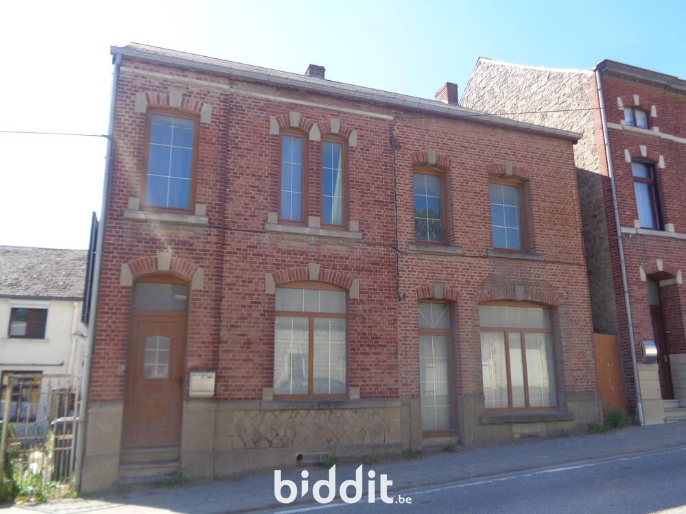Maison à vendre à Couvin 5660 45000.00€ 4 chambres m² - annonce 575324